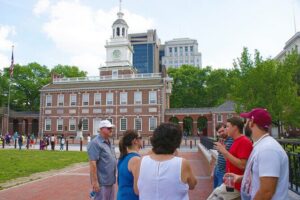 2.5 Hour Philadelphia History Tour with Washington War Tent Show - Independence Hall and the Congress-era buildings: seeing power from the street
