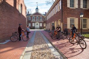 Classic Philadelphia City Bike Tour - Liberty Bell to Independence Hall: The Founding-Era Pair