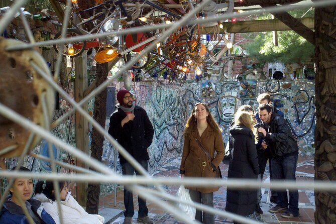 Philadelphia Murals and Street Art Tour with Magic Gardens - South Street murals and the counterculture thread
