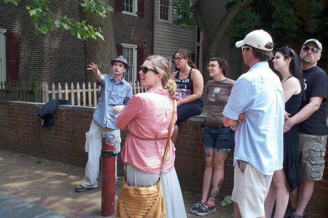 True Crime Philadelphia and History Tour - Elfreth’s Alley: A Street That Holds Stories in Every Brick